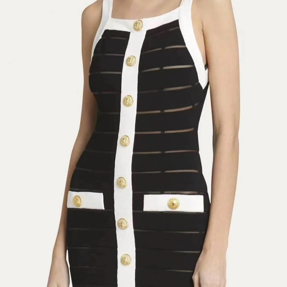 NWT Size M Gorgeous Elegant Black and White Buttoned Dress